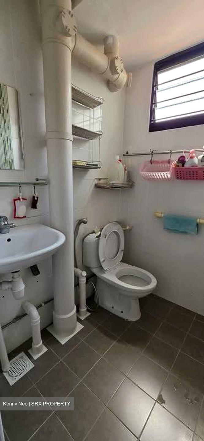 Blk 715 Vista 18 (Clementi), HDB 4 Rooms #564238891